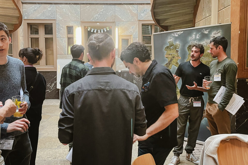 collaborateurs et collègues jouant à une murder party de diversion en suisse